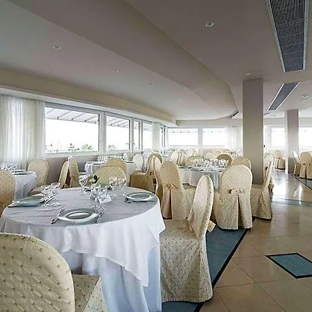 President Park 4*