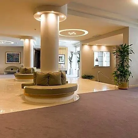 President Park Hotel 4*