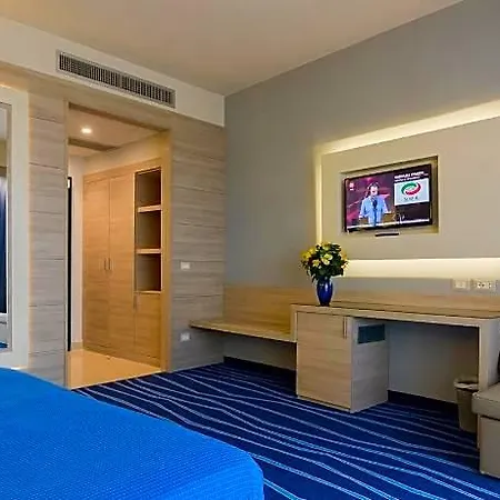 President Park 4*